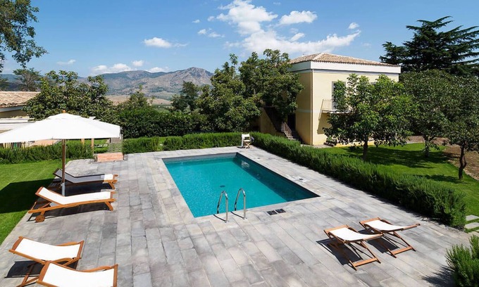 Rovittello Villa | Villa privada con piscina.