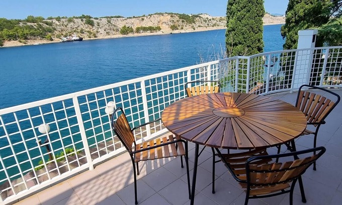 Municipality of Omisalj Hotel | Villa Riva