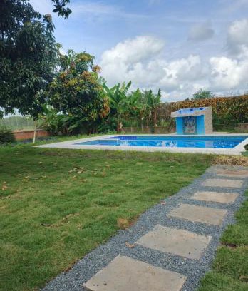 El Cerrito Casa | Villa RIVAR
