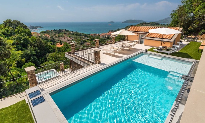 Lerici Villa | Villa Riviera - Homelike Villas