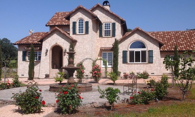 Pope Valley Villa | Villa Roma apartada Wine Country Villa 15 millas de Santa Helena