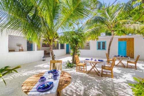 Feridhoo Casa | Villa Rosa Maldives