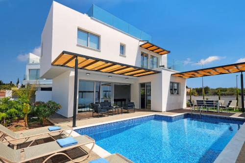 Ayia Napa Casa | Villa Rosaleen - Ayia Napa Resort Center