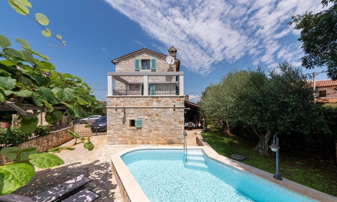 Rosini Villa | Auténtica casa de piedra de Istria con piscina privada
