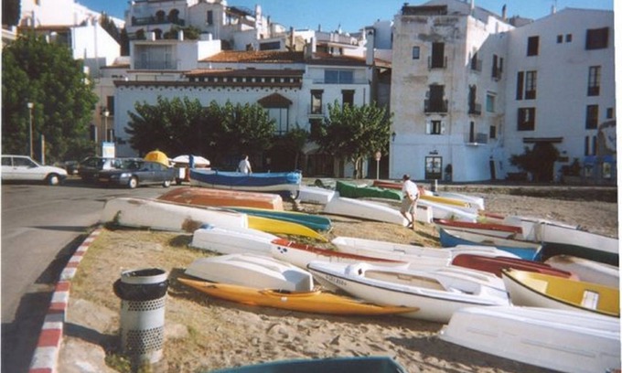 Cadaques Casa | 'Villa Rubia' luxurious beachfront house-chic Mediterranean Cadaques