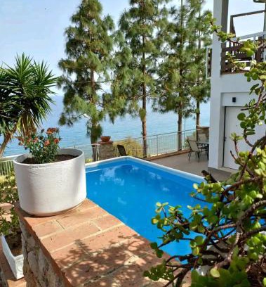 Palermo Casa | Villa's apartment on the beach, swimming pool A/C