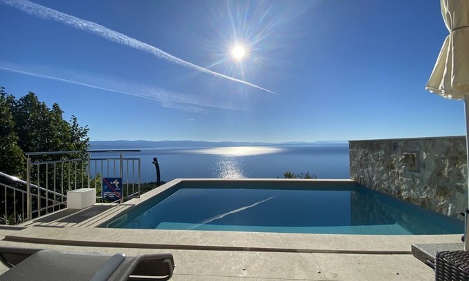 Medveja Apartamento | Villa Sabine Medveja Cres. Studio-appartement mit Wlan und Pool