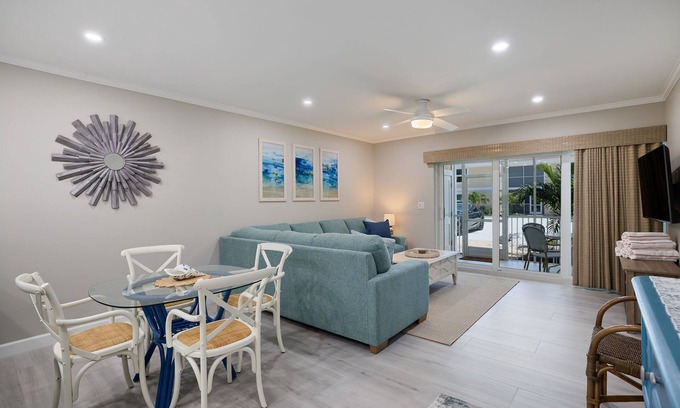 Sanibel Condominio | Villa Sanibel 1D- Stunning Walk Out Beach Condo