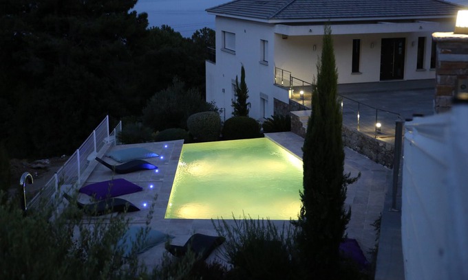 Bastia Villa | VILLA MAR Y MONTAÑA