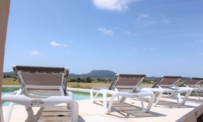 Montuiri Villa | Villa 'Secretari' con vistas a la montaña, piscina privada y Wi-Fi