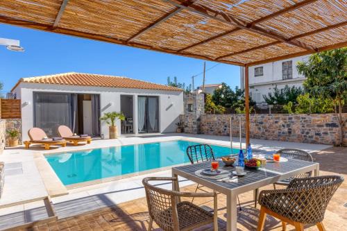 Analipsi Villa | Villa Selena by Villa Plus