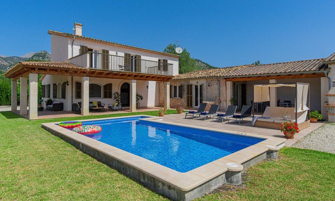 Selva Villa | Villa Sera de Caimari By home villas 360