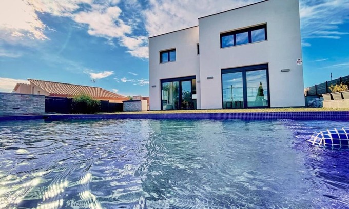 Vora-Sitges Villa | Villa Sitges con piscina