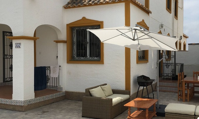 Lo Rufete Villa | Villa con capacidad para 8 personas. En un complejo de golf, cerca de playas galardonadas.
