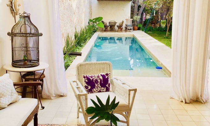 Centro Casa | Villa Sochic, impresionante colonial contemporáneo cerca del Paseo de Montejo