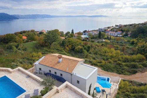 Ripenda Kosi Casa | Villa Soleil in peaceful location with a sea view