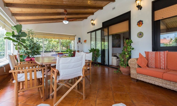 Mondello Villa | Villa Soliva - Información general, vista del Monte Pellegrino y Mondello