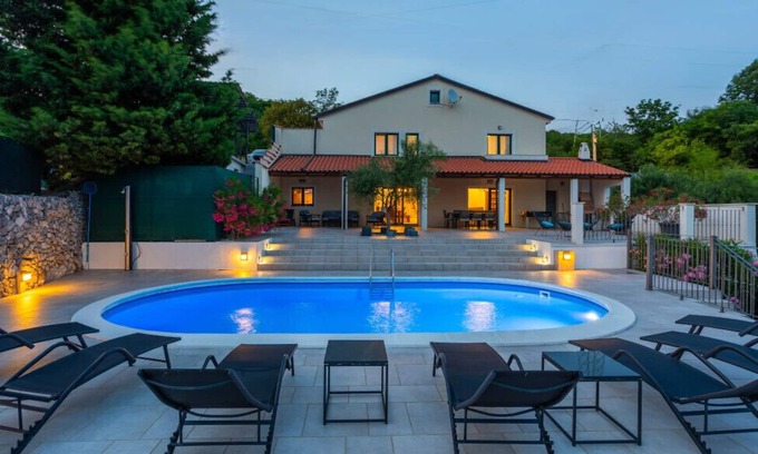 Praputnjak Villa | Villa Stanzia Natura Crikvenica by Villas Guide