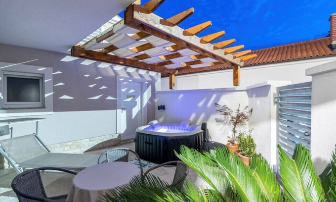 Novi Vinodolski Villa | Villa Stella Blue by Villas Guide