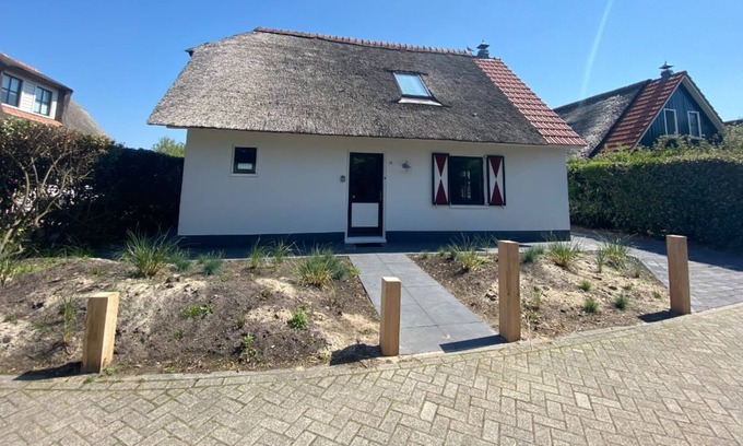 Callantsoog Villa | Villa Stilleven Callantsoog, 8 persons, wifi.