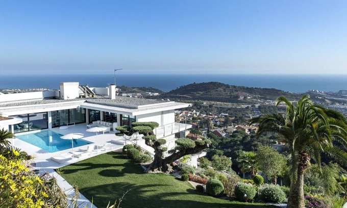 Mas Ram Villa | Villa Style - Barcelona