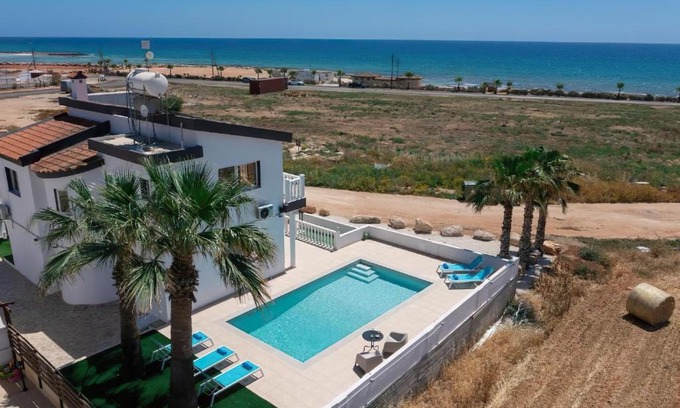 Ayia Thekla Villa | Villa suncity Boutique Beachfront