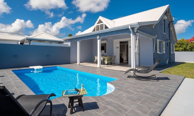 Sainte-Anne Villa | Villa Sunnydays, refugio de paz familiar
