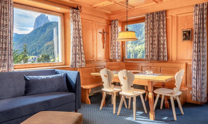 Ortisei Chalet De Esquí | Villa Suredl