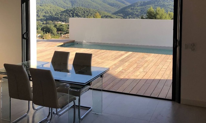 Auriol Casa | Pool villa for 6 people near Cassis, Marseille and Aix-en-pce with stunning views