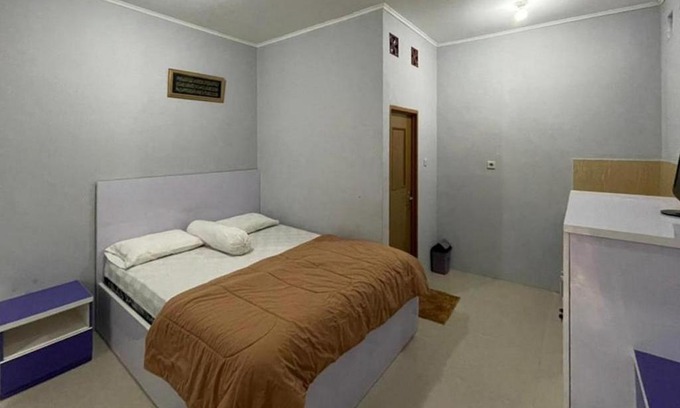 Cisarua Hotel | Villa Syariah Citeko Mitra RedDoorz