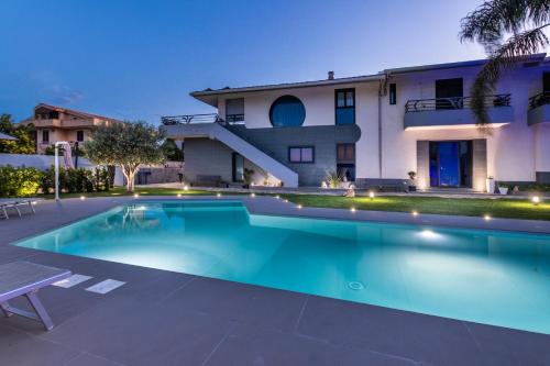 Avola Casa | Villa Teocrito Piscina & Mare