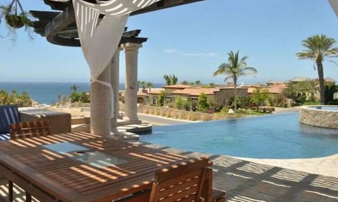 Los Cangrejos II y III Villa | Villa Tequila Gold at Punta Ballena