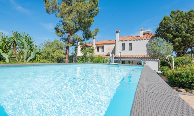 Eden Rock Casa | Villa Tetty - Garden & private pool near the sea