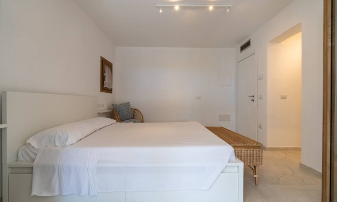 Pittulongu Villa | Villa "The Beach" con vistas al mar, terraza compartida y Wi-Fi
