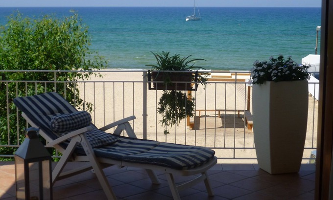 Alcamo Marina Villa | VILLA EL BECH unos pasos del mar