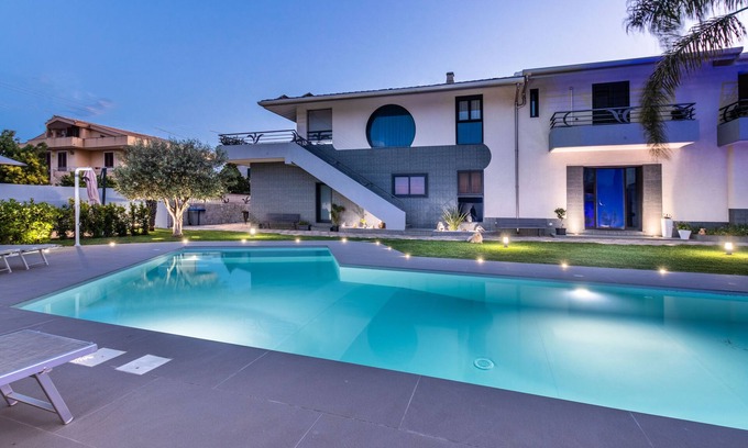 Avola Villa | Casa de vacaciones Antonella a solo 5 minutos a pie de la playa