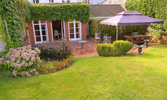 Soignies Cama Y Desayuno | Villa Theresa à 25 min de PAIRI DAIZA