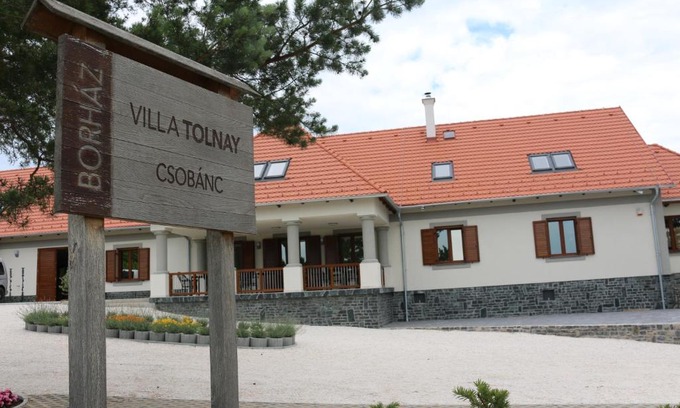 Gyulakeszi Cama Y Desayuno | Villa Tolnay Vendégház