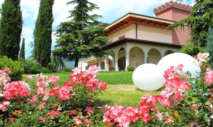 Teramo Apartamento | Villa Torre Zisa