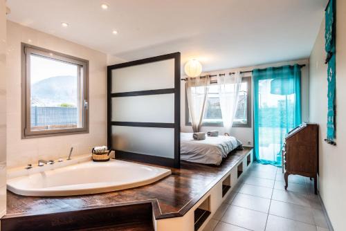 Armoy Apartamento | Villa tout confort - Piscine - Montagnes - Lac - Parking