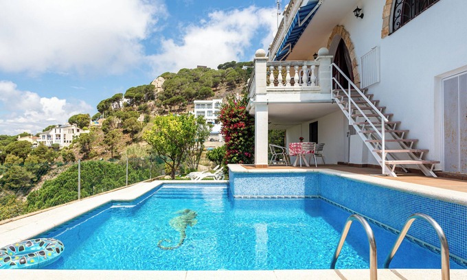 Lloret de Mar Villa | Villa 'Tresa' con vistas al mar, piscina privada y Wi-Fi