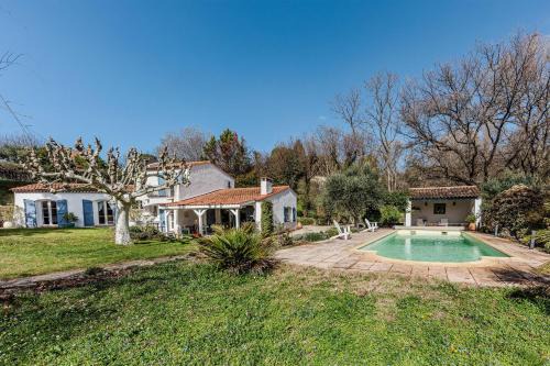 Villecroze Casa | Villa Triptyque - Avec piscine et grand jardin