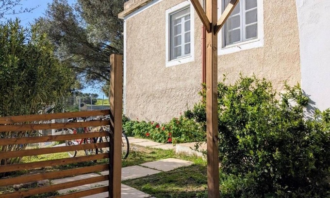 Chia Apartamento | Villa Uliveto Yellow Apartment