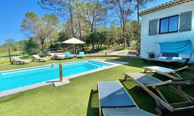 Camps-la-Source Villa | PROVENCE VILLA CON PISCINA PRIVADA CLIMATIZADA 8 personas, 4 estrellas.