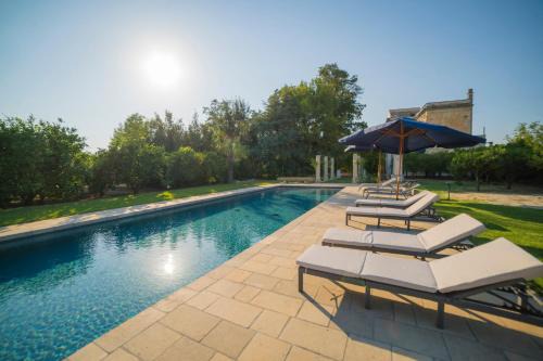 Galatina Apartamento | Villa Vallone Luxury With Pool - Happy Rentals