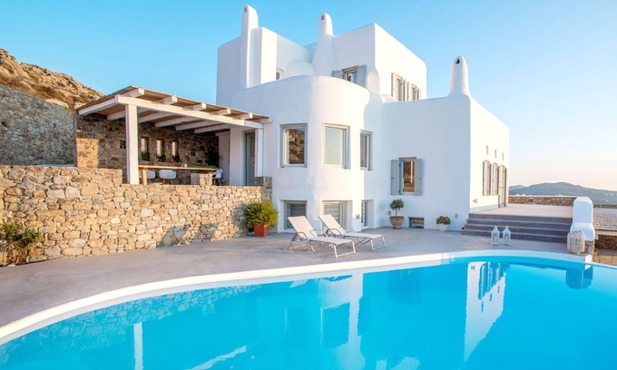 Plintri Villa | Velanos Villa Mykonos