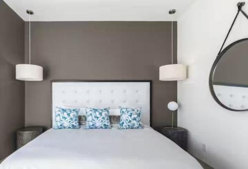 Racquet Club Estates Villa | Villa Veridian