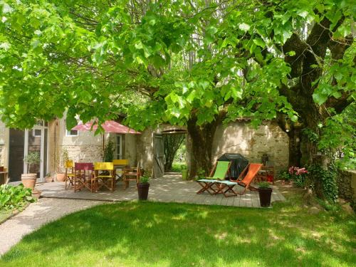 Romaneche-Thorins Casa | VILLA VILLOU
