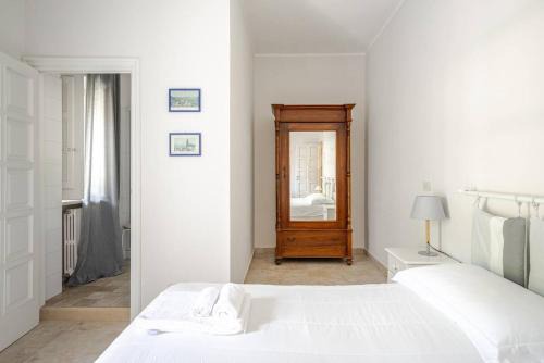 Laureto Cama Y Desayuno | Villa Vittoria B&B