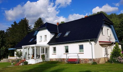 Katzow Casa | Villa Wiese